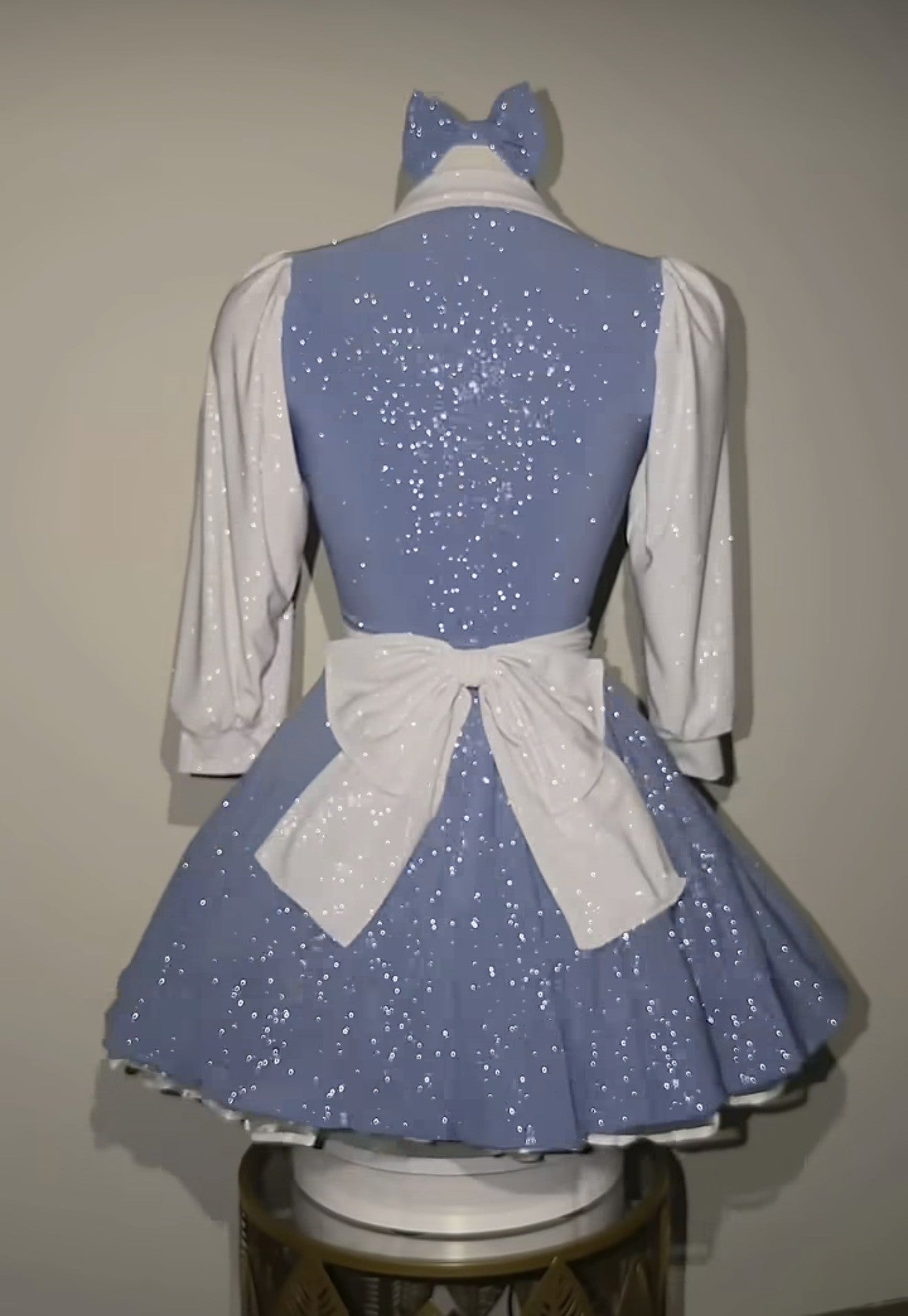 BOOK WORM BAE